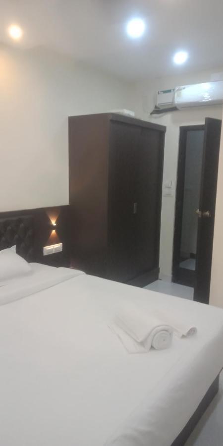 Hotel M G Residency Chikmagalūr Exterior foto