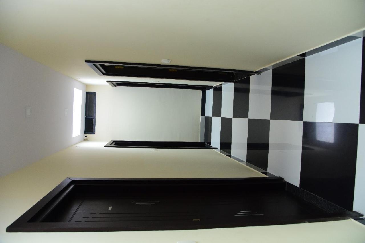 Hotel M G Residency Chikmagalūr Exterior foto
